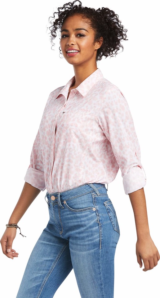 Ariat Women's VentTEK Stretch Button Front L/S Shirt - Quartz Pink Leopard